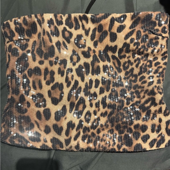 White Fox Boutique Tops - White Fox Boutique Leopard Sequin Crop Top